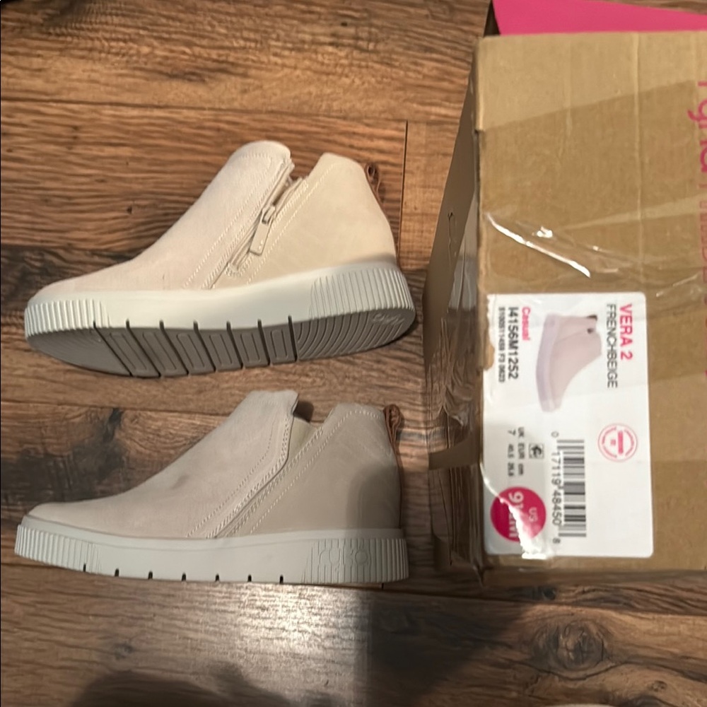 Ryka Cream Sneakers with Modern Platform Sole
